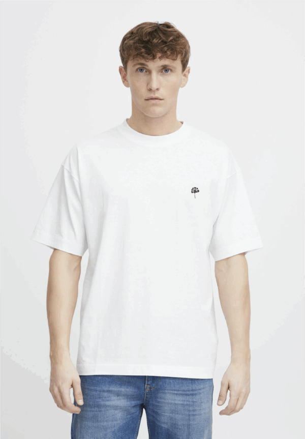 White Tree - Image 2
